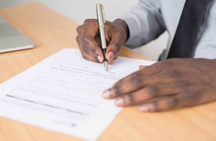 arbeidscontract tekenen